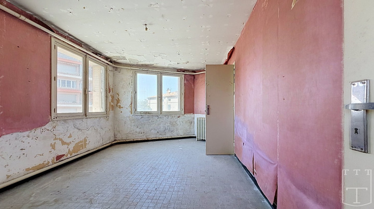 Ma-Cabane - Vente Appartement AUBENAS, 56 m²