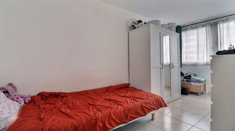 Ma-Cabane - Vente Appartement AUBERVILLIERS, 73 m²