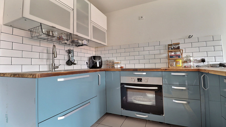 Ma-Cabane - Vente Appartement AUBERVILLIERS, 65 m²