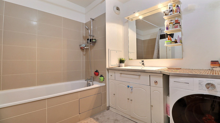 Ma-Cabane - Vente Appartement AUBERVILLIERS, 65 m²