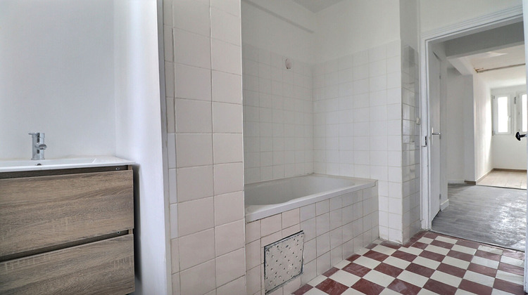 Ma-Cabane - Vente Appartement AUBERVILLIERS, 52 m²