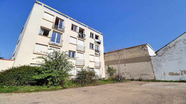 Ma-Cabane - Vente Appartement AUBERVILLIERS, 56 m²