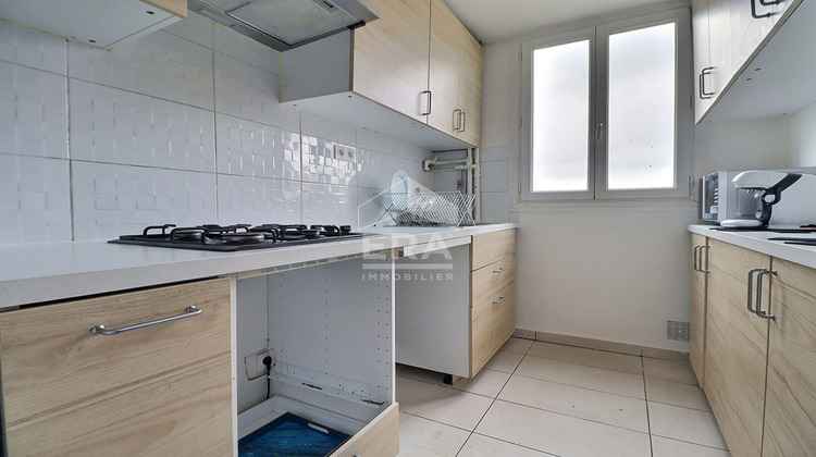 Ma-Cabane - Vente Appartement AUBERVILLIERS, 52 m²
