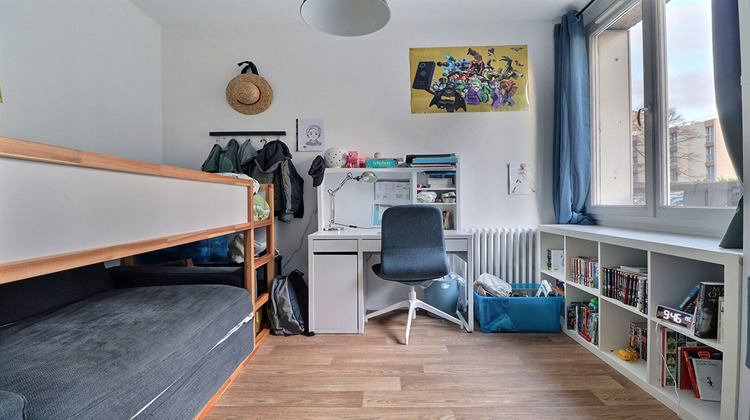Ma-Cabane - Vente Appartement AUBERVILLIERS, 56 m²