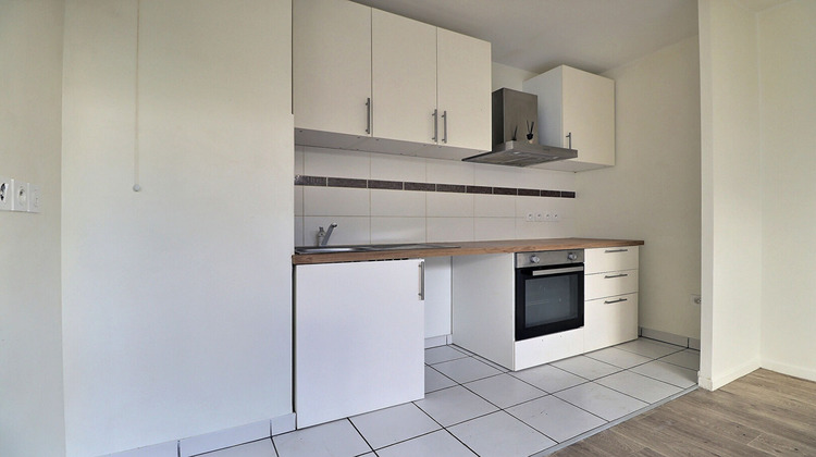 Ma-Cabane - Vente Appartement AUBERVILLIERS, 45 m²