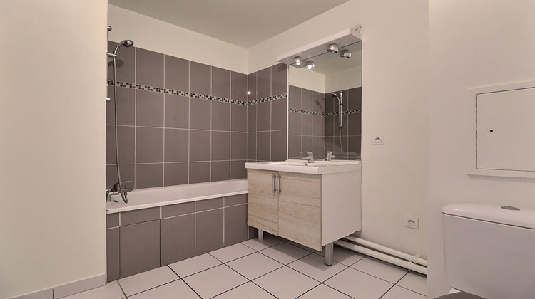 Ma-Cabane - Vente Appartement AUBERVILLIERS, 45 m²