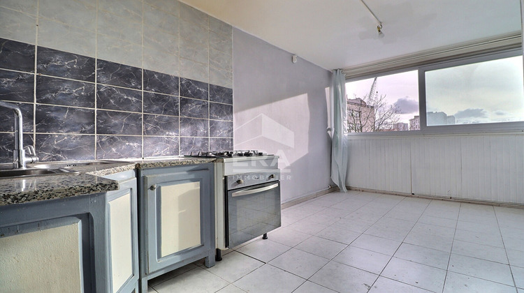 Ma-Cabane - Vente Appartement AUBERVILLIERS, 59 m²