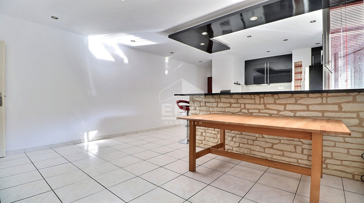 Ma-Cabane - Vente Appartement AUBERVILLIERS, 53 m²