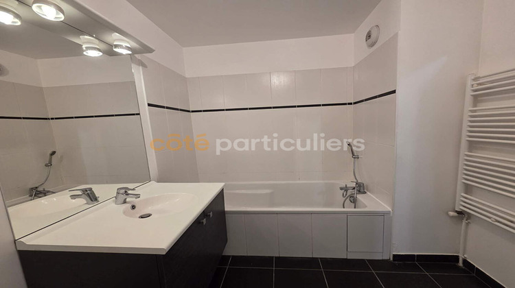 Ma-Cabane - Vente Appartement AUBERVILLIERS, 60 m²