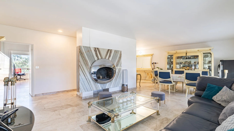 Ma-Cabane - Vente Appartement AUBERVILLIERS, 141 m²