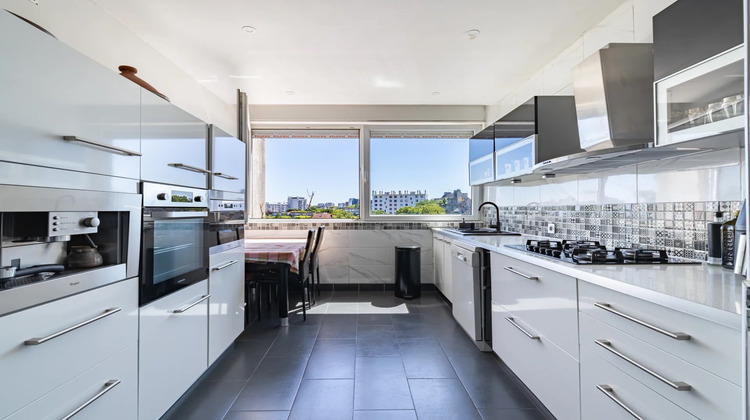 Ma-Cabane - Vente Appartement AUBERVILLIERS, 141 m²
