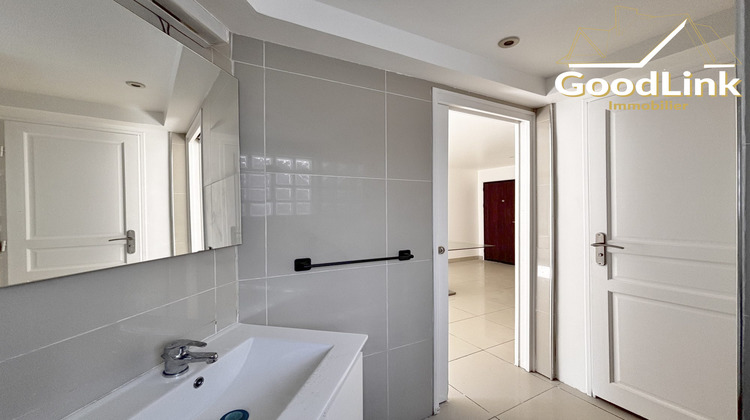 Ma-Cabane - Vente Appartement Aubervilliers, 61 m²