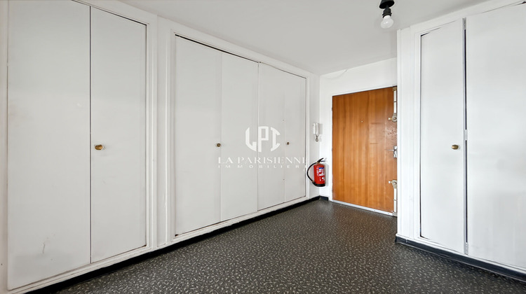 Ma-Cabane - Vente Appartement AUBERVILLIERS, 75 m²
