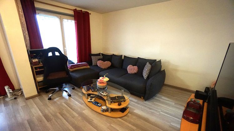 Ma-Cabane - Vente Appartement AULNAY-SOUS-BOIS, 61 m²