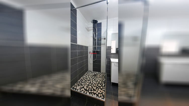 Ma-Cabane - Vente Appartement Aurillac, 66 m²