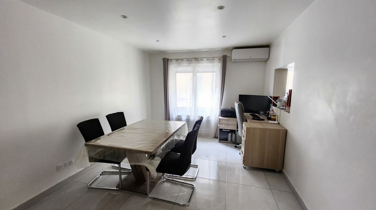 Ma-Cabane - Vente Appartement AURIOL, 90 m²