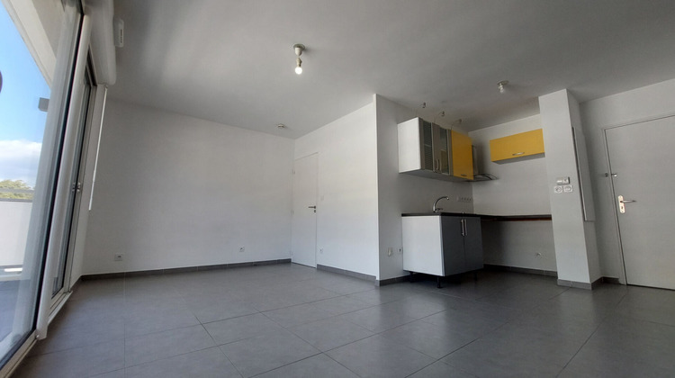 Ma-Cabane - Vente Appartement AURIOL, 28 m²