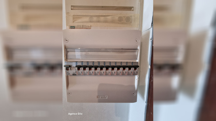 Ma-Cabane - Vente Appartement AUXERRE, 66 m²