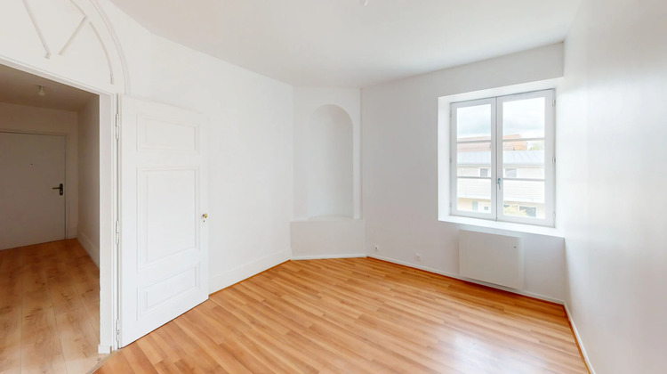 Ma-Cabane - Vente Appartement AUXON-DESSUS, 62 m²