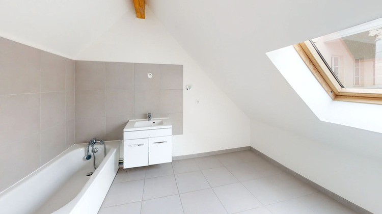 Ma-Cabane - Vente Appartement AUXON-DESSUS, 85 m²