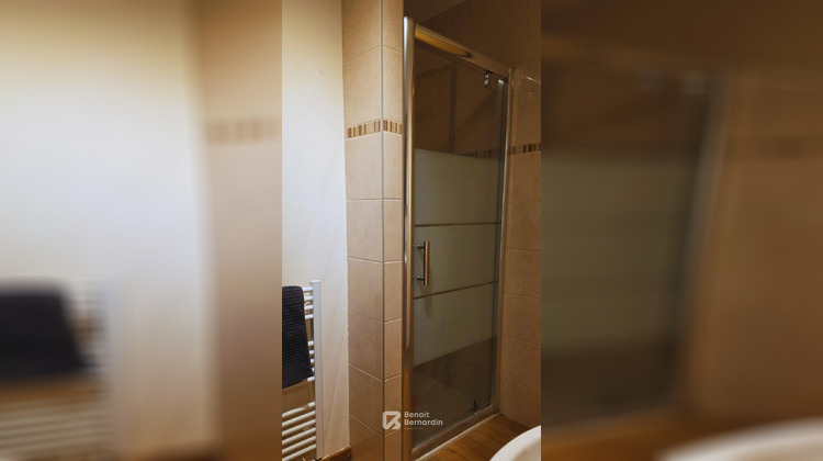 Ma-Cabane - Vente Appartement Avanne-Aveney, 64 m²