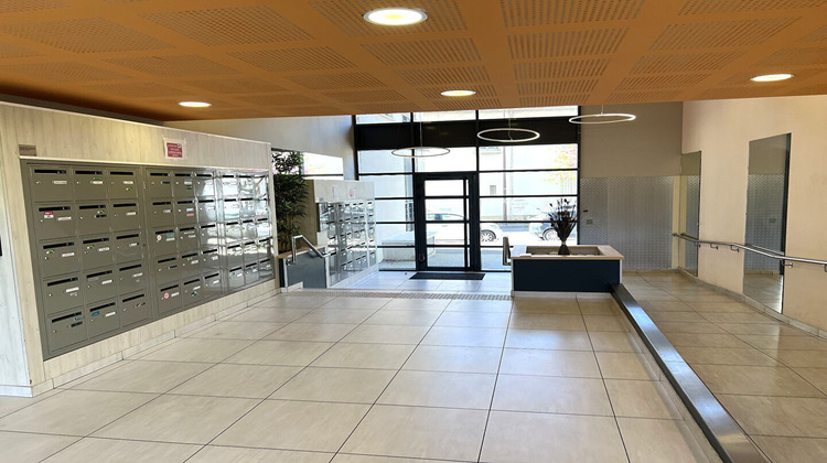 Ma-Cabane - Vente Appartement AVIGNON, 77 m²