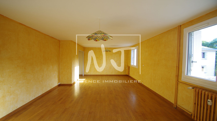 Ma-Cabane - Vente Appartement AVRILLE, 82 m²