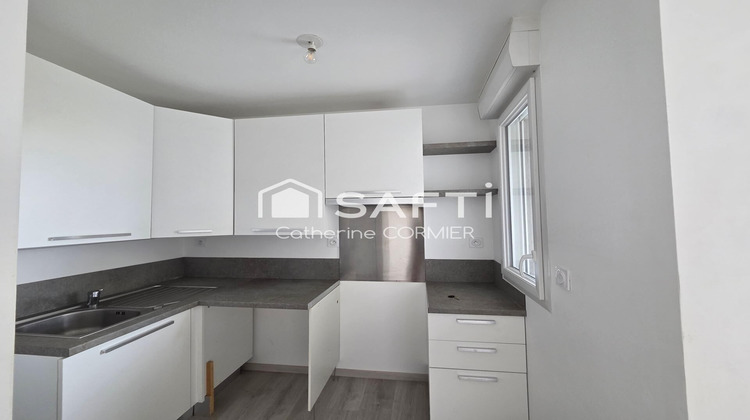 Ma-Cabane - Vente Appartement Avrille, 44 m²