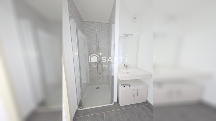 Ma-Cabane - Vente Appartement Avrille, 44 m²