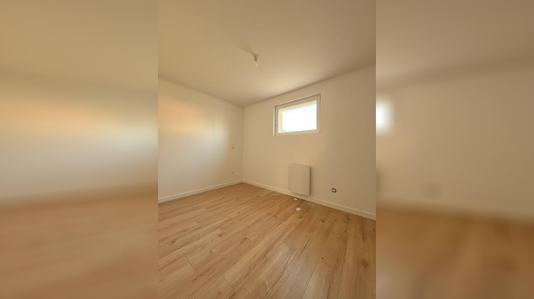 Ma-Cabane - Vente Appartement Bage-le-Chatel, 85 m²