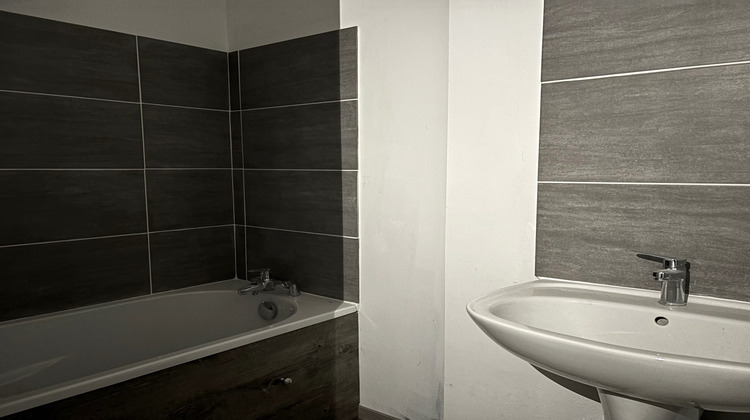 Ma-Cabane - Vente Appartement Bagnères-de-Bigorre, 45 m²