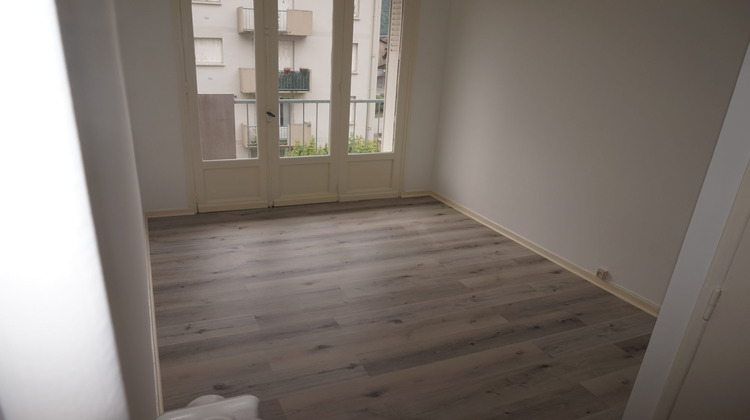 Ma-Cabane - Vente Appartement Bagnères-de-Luchon, 52 m²