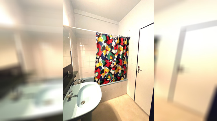 Ma-Cabane - Vente Appartement Bagnères-de-Luchon, 59 m²