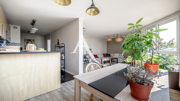 Ma-Cabane - Vente Appartement BAGNOLET, 83 m²