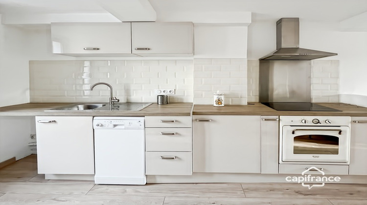 Ma-Cabane - Vente Appartement BAGNOLS EN FORET, 36 m²