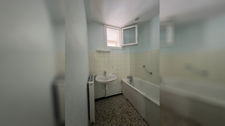 Ma-Cabane - Vente Appartement Bagnols-sur-Cèze, 76 m²