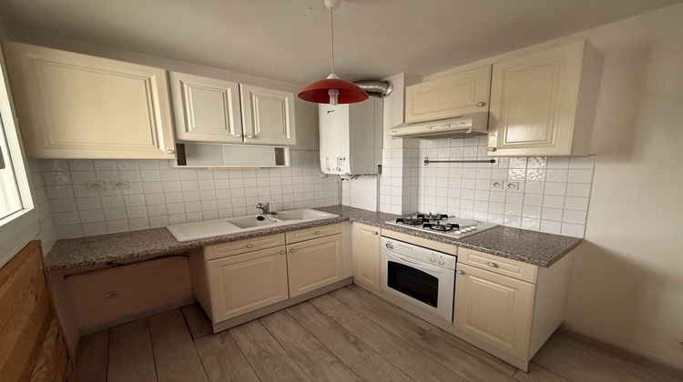 Ma-Cabane - Vente Appartement Bagnols-sur-Cèze, 54 m²