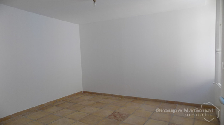 Ma-Cabane - Vente Appartement BAGNOLS-SUR-CEZE, 60 m²