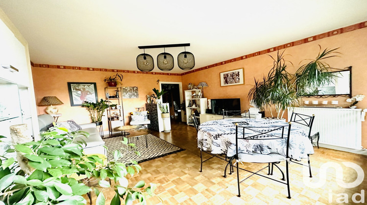 Ma-Cabane - Vente Appartement Ballainvilliers, 77 m²