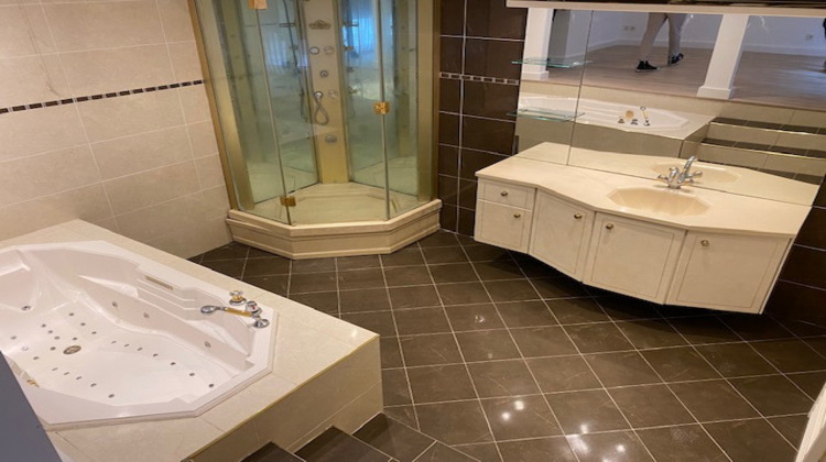 Ma-Cabane - Vente Appartement Bandol, 140 m²