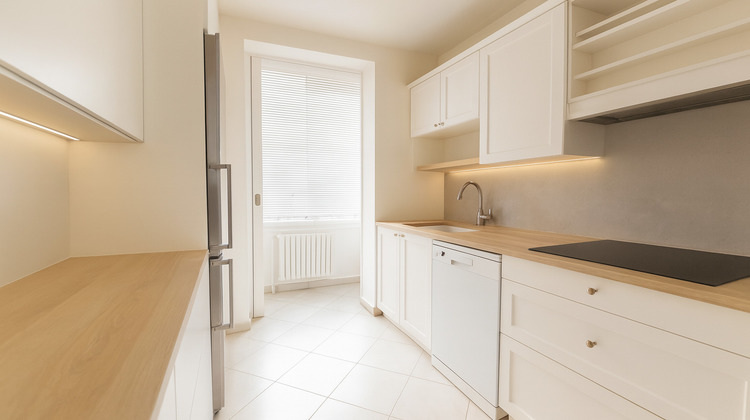 Ma-Cabane - Vente Appartement Bandol, 53 m²