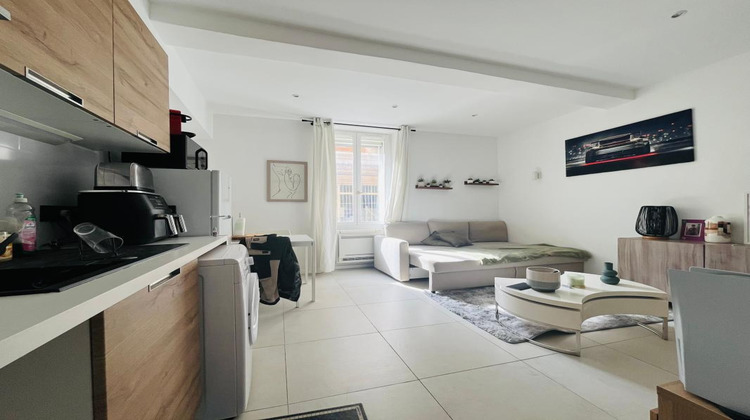 Ma-Cabane - Vente Appartement Bandol, 61 m²