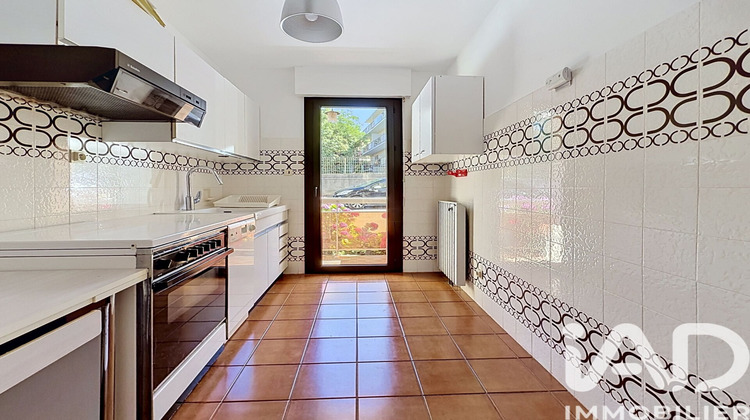 Ma-Cabane - Vente Appartement Bandol, 49 m²