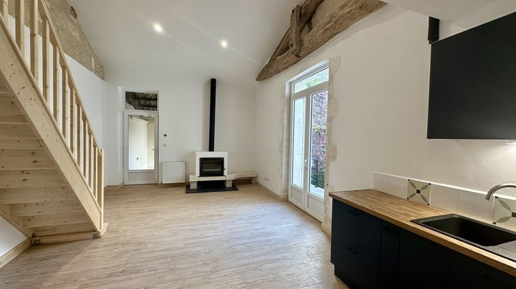 Ma-Cabane - Vente Appartement BARBEZIEUX SAINT HILAIRE, 50 m²