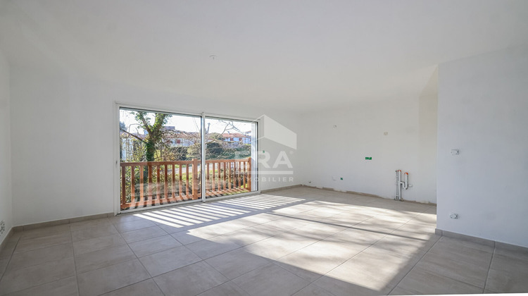 Ma-Cabane - Vente Appartement BARDOS, 81 m²