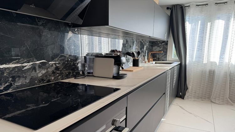 Ma-Cabane - Vente Appartement BASSENS, 76 m²