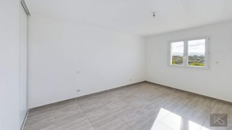 Ma-Cabane - Vente Appartement Bastelicaccia, 76 m²