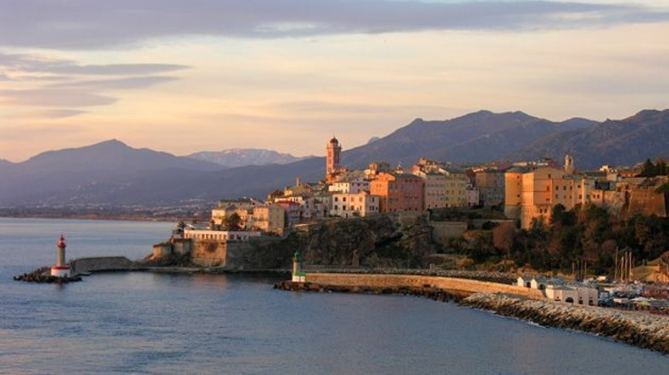 Ma-Cabane - Vente Appartement BASTIA, 25 m²