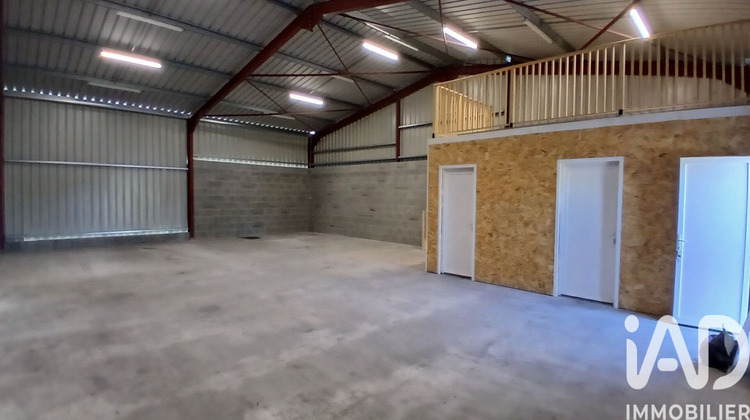 Ma-Cabane - Vente Appartement Bazoges-en-Paillers, 572 m²