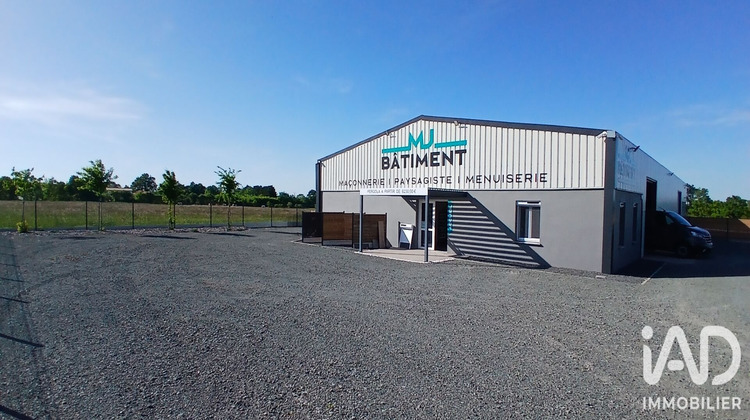 Ma-Cabane - Vente Appartement Bazoges-en-Paillers, 385 m²